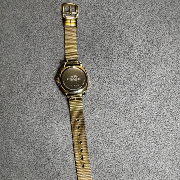 Coach 14502490 Boyfriend Crystal Accented Gold Tone Stainless SteelLadies Watch main image 10